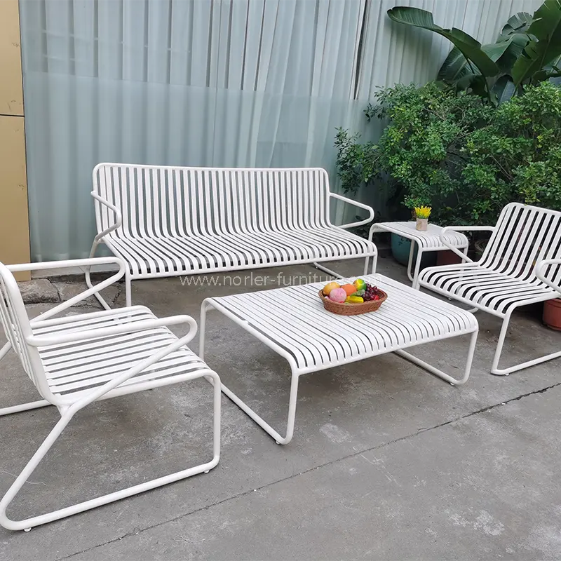 क्या सर्दियों में आउटडोर सोफे छोड़े जा सकते हैं? क्या सर्दियों में आउटडोर सोफे छोड़े जा सकते हैं?