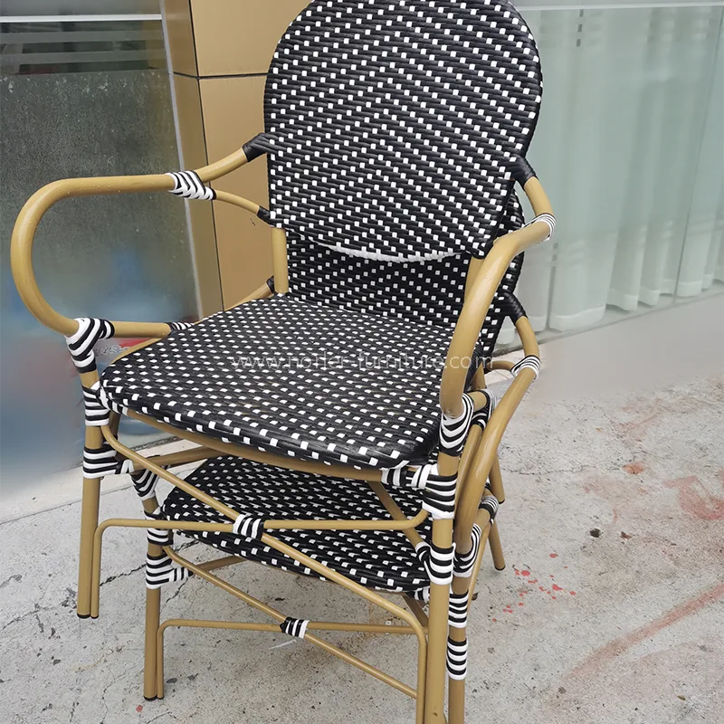 आधुनिक जलरोधक टिकाऊ एल्यूमीनियम पे रतन भोजन सेट