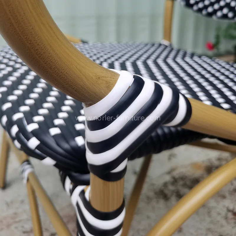 आधुनिक जलरोधक टिकाऊ एल्यूमीनियम पे रतन भोजन सेट